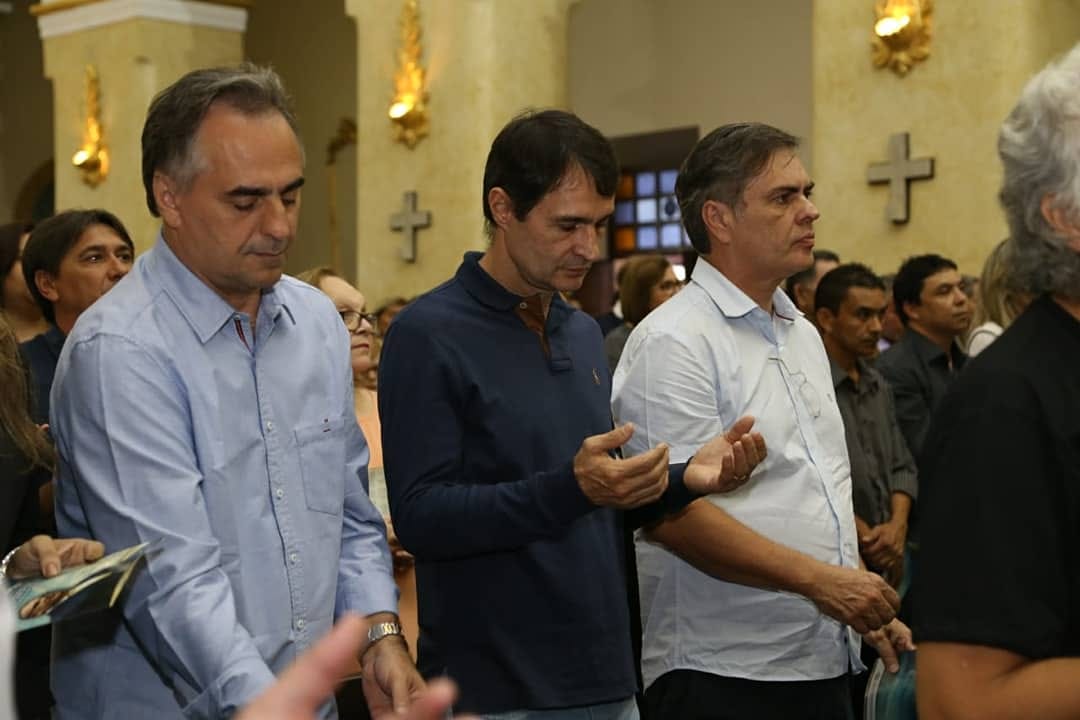 Romero participa de missa em memória de Rômulo e volta a exaltar as qualidades do ex-deputado federal