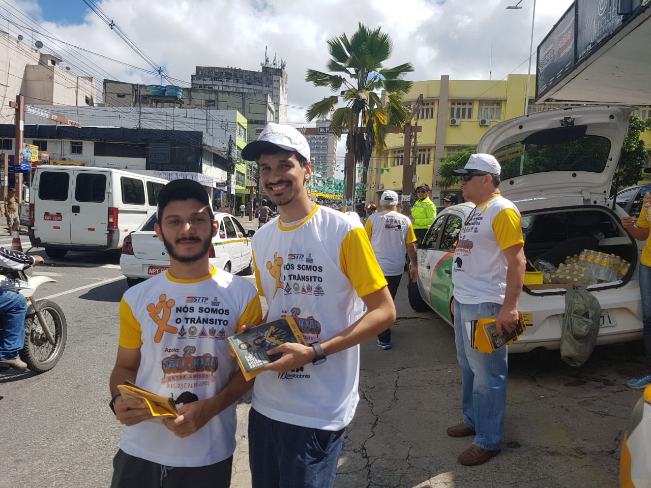 Maçonaria alerta para os acidentes em cruzamentos semaforizados e participa de Comando educativo do Maio Amarelo em Campina