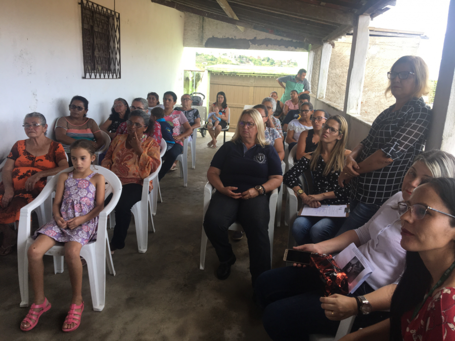 Secretaria Municipal de Assistência Social comemora Dia das Mães no Cras Mutirão