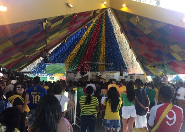 Pirâmide do Parque do Povo receberá telão para forrozeiros assistirem ao jogo Brasil e Sérvia