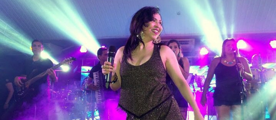 Noite de São João tem Eliane e Pinto do Acordeon no Parque do Povo