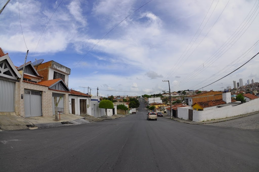 Prefeitura abre licitação para pavimentar mais ruas em vários bairros de Campina Grande