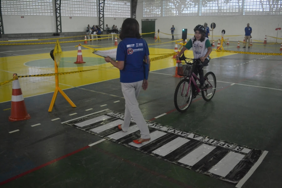 Olimpíada de Trânsito da STTP tem prova do “Circuito de Bicicleta” na sede da ACI