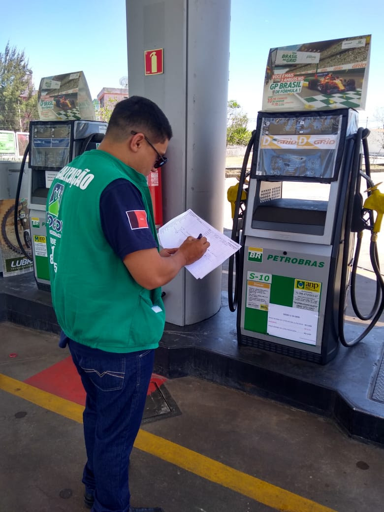 Procon de Campina Grande conclui operação com 33 postos de combustíveis autuados