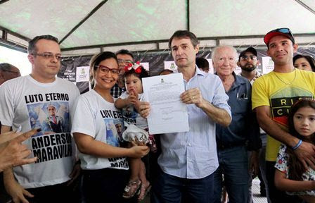 Romero Rodrigues anuncia pavimentação e asfaltamento de ruas em Santa Rosa e assina Ordem de Serviço para construção da Praça Anderson Maravilha