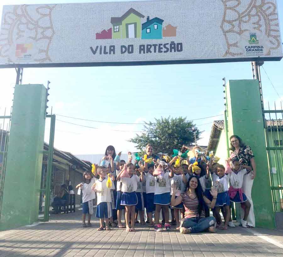 Semana Cultural das Crianças na Vila do Artesão recebe mais um grupo de crianças