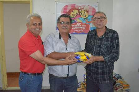 Instituições de Campina Grande recebem alimentos arrecadados na Olimpíada Rainha da Borborema
