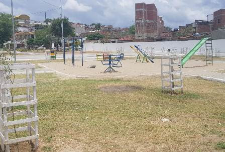Prefeito Romero Rodrigues entrega nesta quarta-feira praça e serviços de urbanização na Feirinha do Jeremias