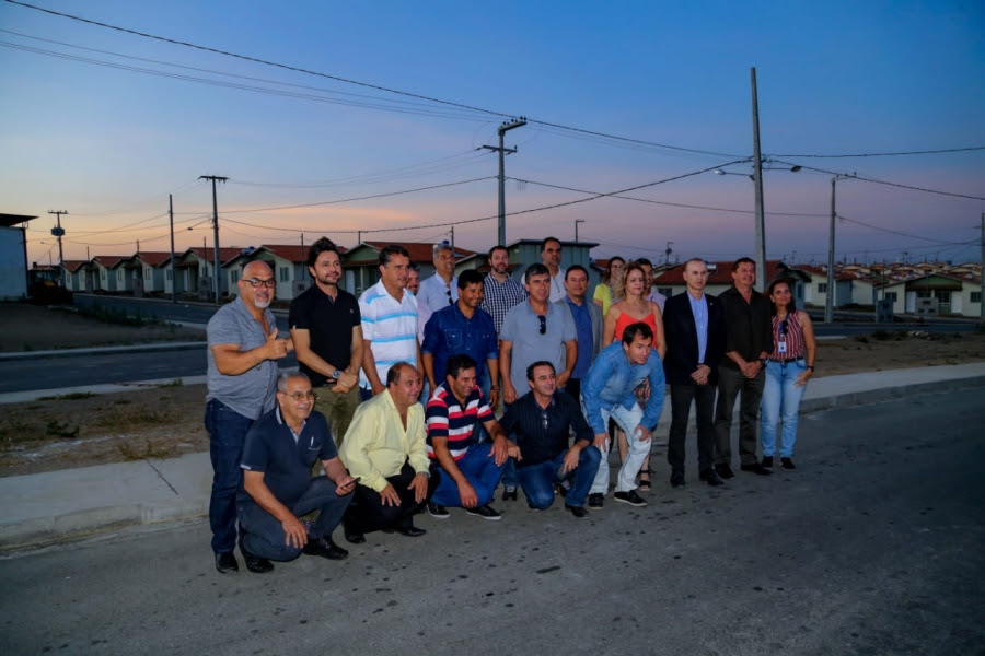 Comitiva de prefeitos mineiros visita o Complexo Aluízio Campos e se impressiona com dimensão da obra