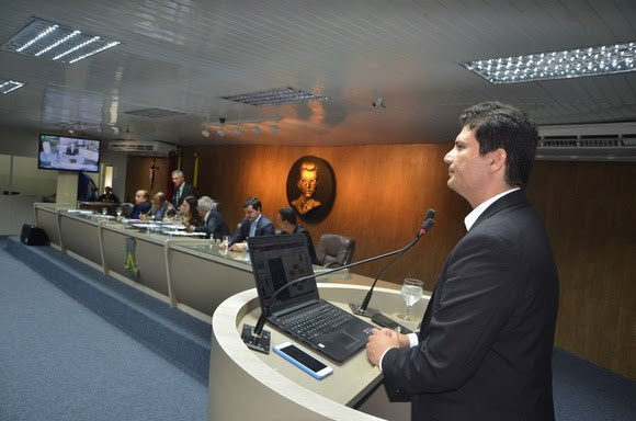 Na Câmara, superintendente da STTP discute  reajuste da tarifa de ônibus e Integração Temporal