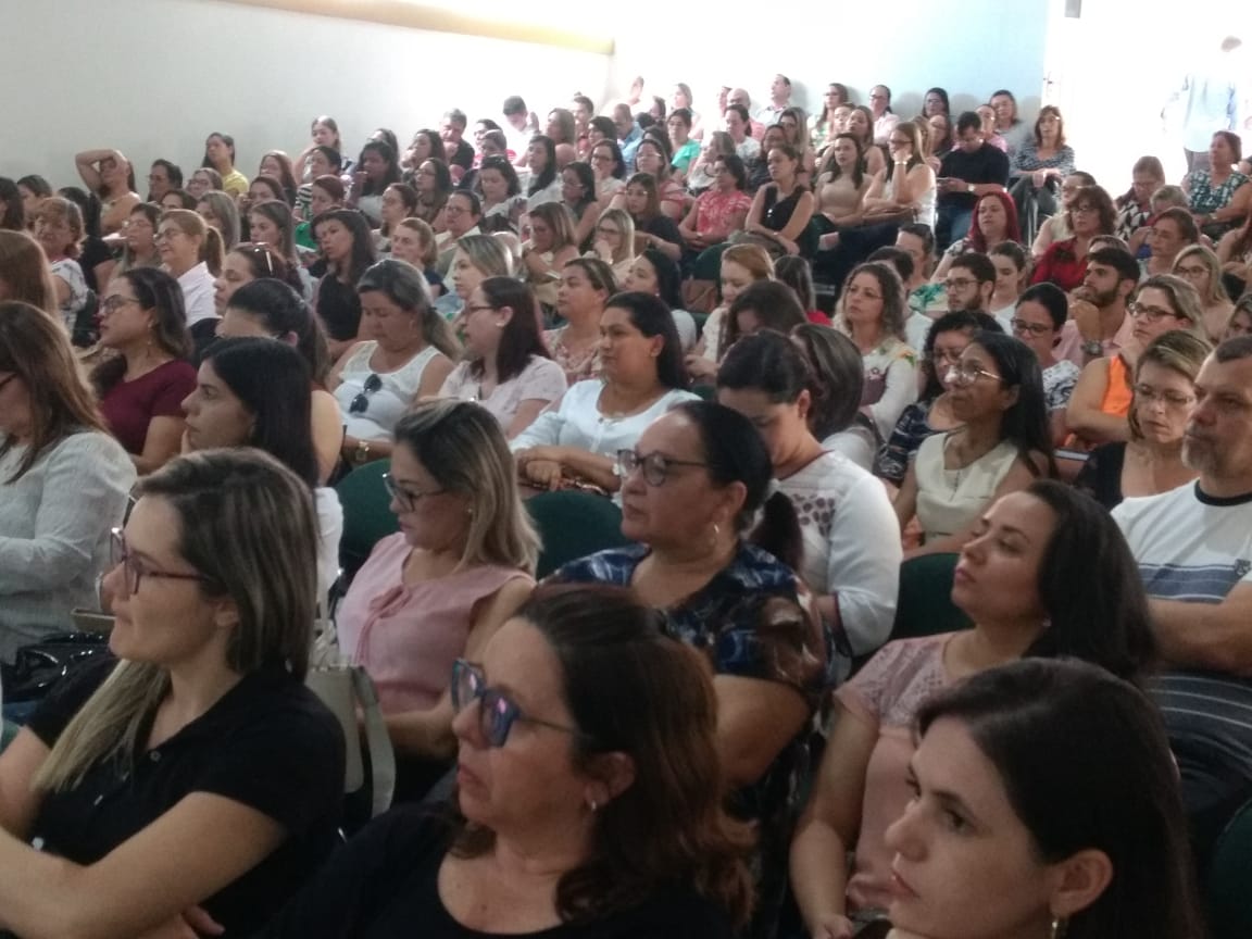 Ação conscientiza população e profissionais  para combate à sífilis em Campina Grande