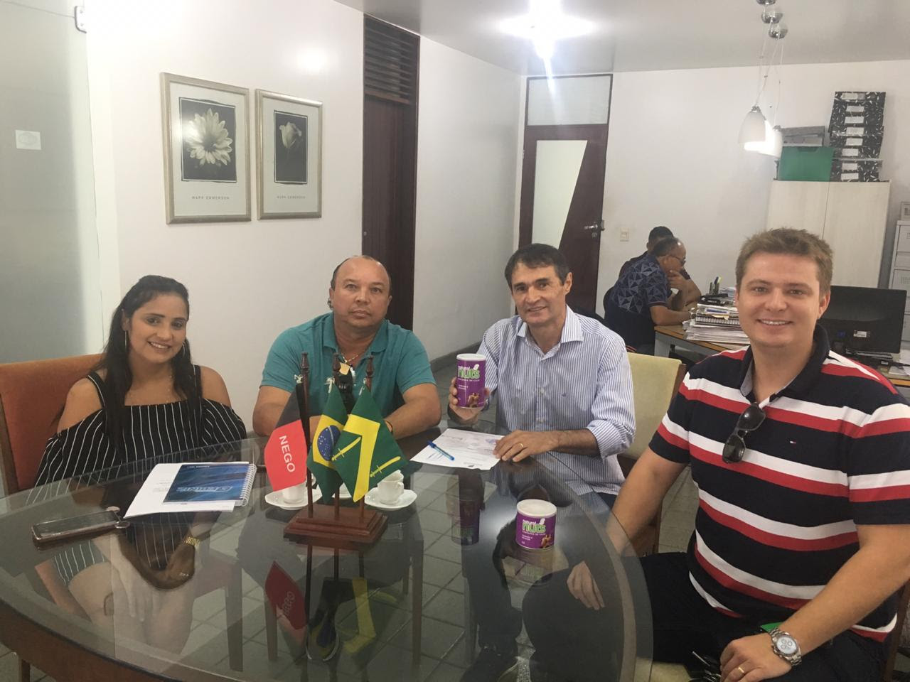 Romero recebe empresário que pretende investir em uma nova indústria em Campina Grande