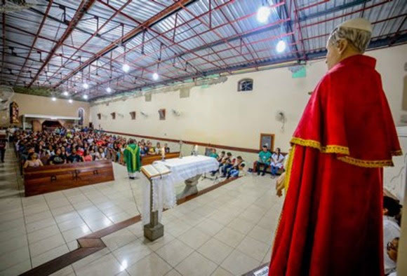 Missa de Envio reúne voluntários e missionários do 22º Crescer 2019
