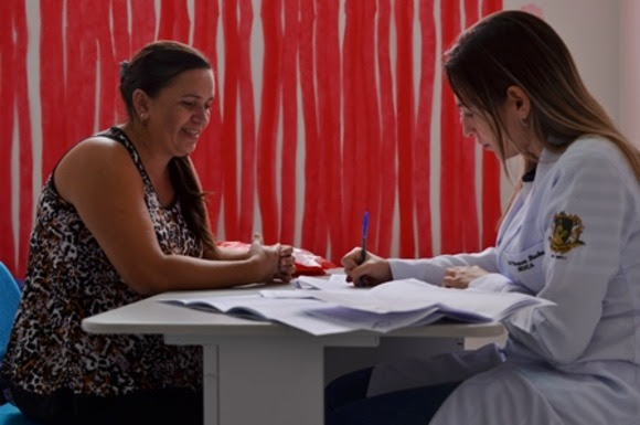 Secretaria de Saúde abre contratação de médicos para atenção básica