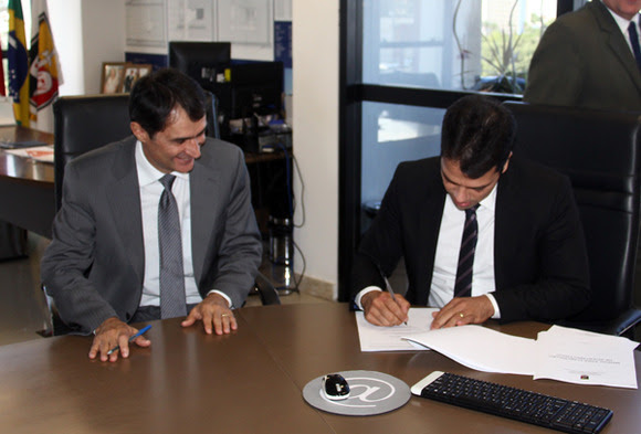 Romero firma convênio com o MPBB para combate à sonegação