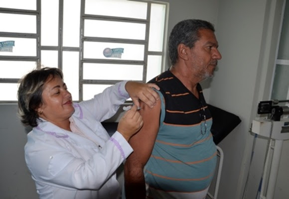 Campanha de vacinação contra a gripe é estendida para todos os grupos prioritários em Campina Grande