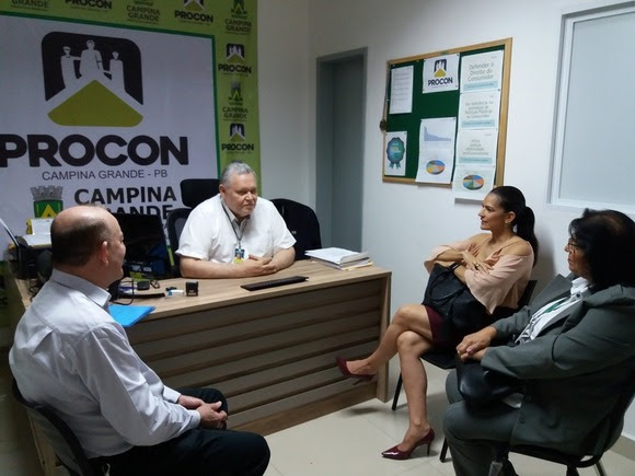 Procon de Campina Grande recebe visita  de representantes da diretoria da Unimed