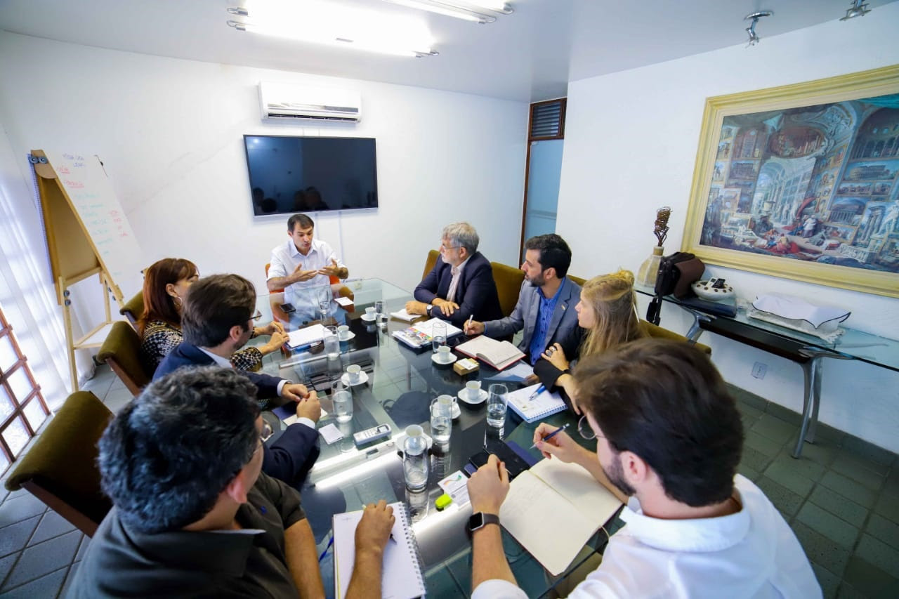 Romero se reúne com equipe do governo federal e aceita convite para Campina integrar grupo de cidades-modelo em desenvolvimento regional