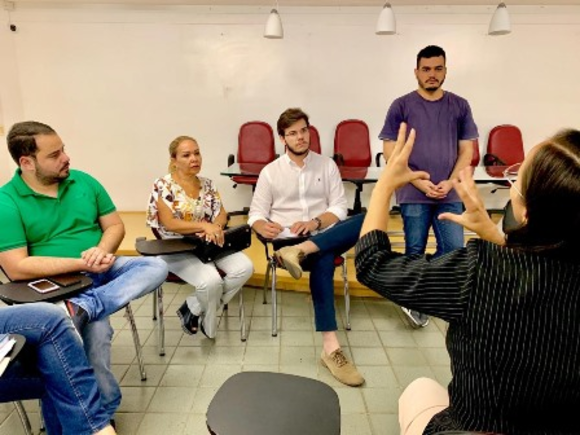 Secretários municipais recebem representantes da Associação de Surdos de Campina Grande