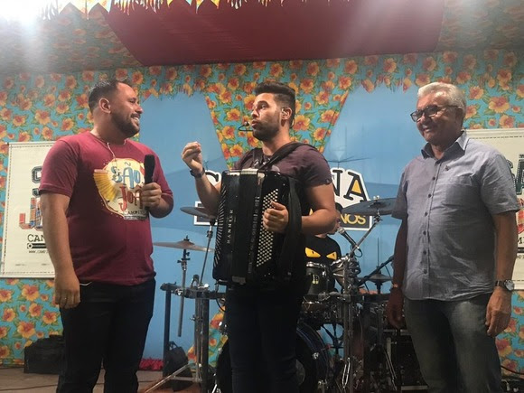 Amde e Estúdio 93 iniciam prévias do Maior São João do Mundo na Vila do Artesão