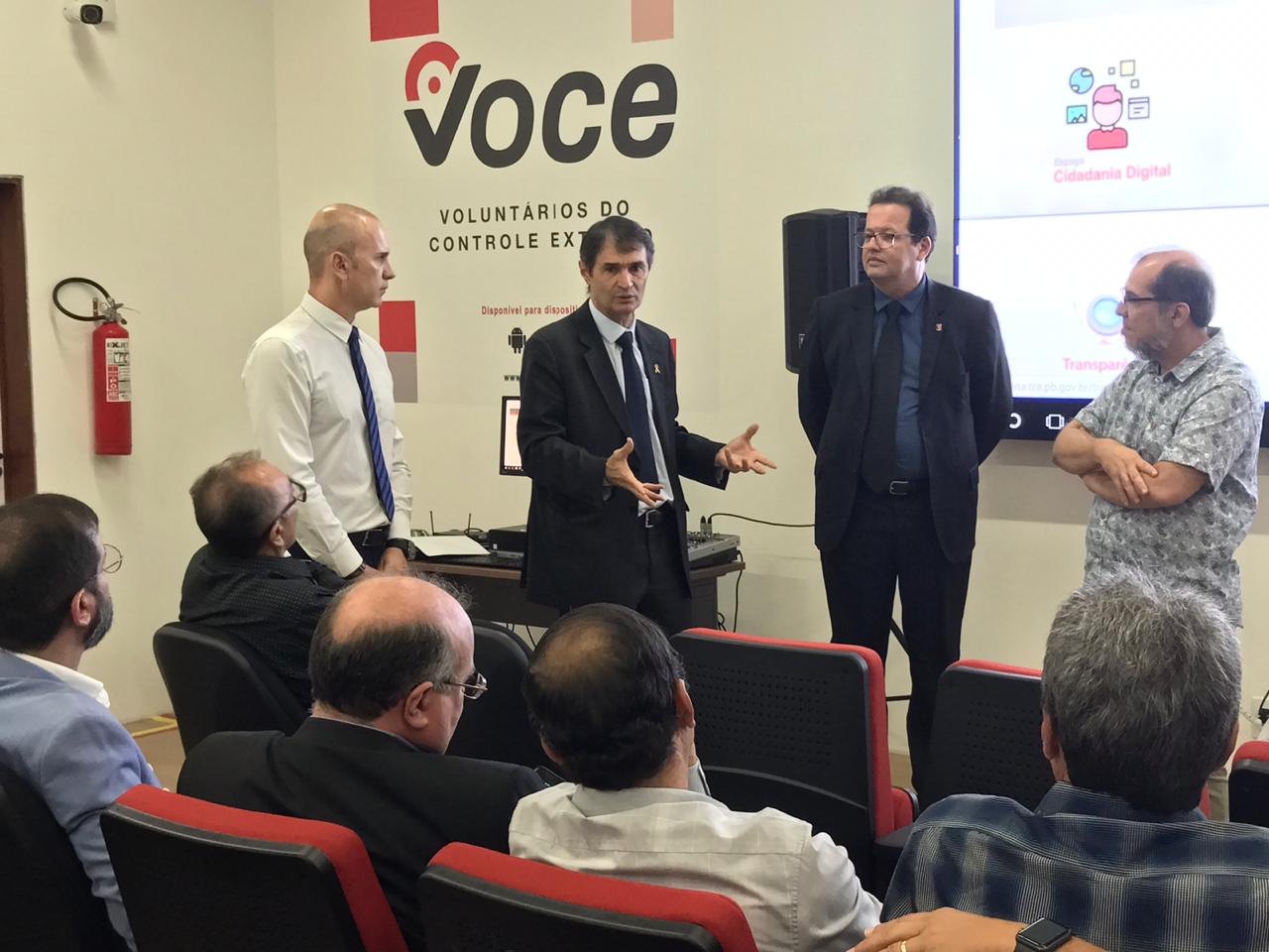 Romero e secretários participam de oficina no TCE-PB sobre novas ferramentas virtuais para acompanhamento e melhoria da gestão