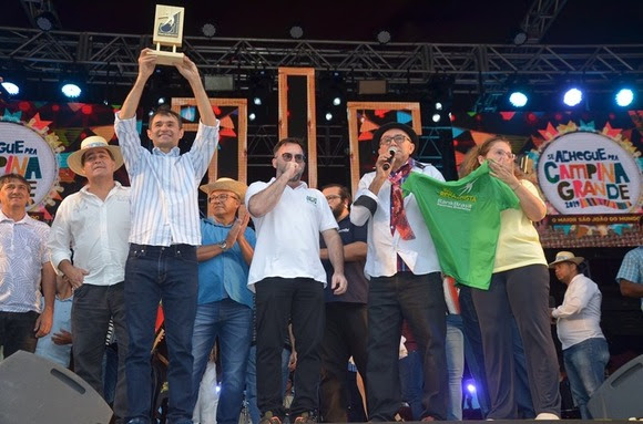 Mais uma vez é de Campina Grande o novo recorde de Maior “Quadrilhão Junino do Mundo”