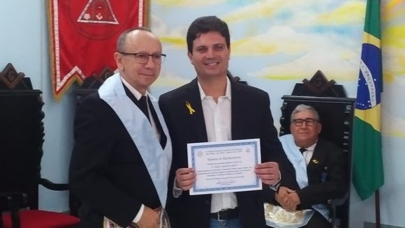 Superintendente da STTP recebe homenagem  da Maçonaria durante palestra na loja Aroldo Cruz