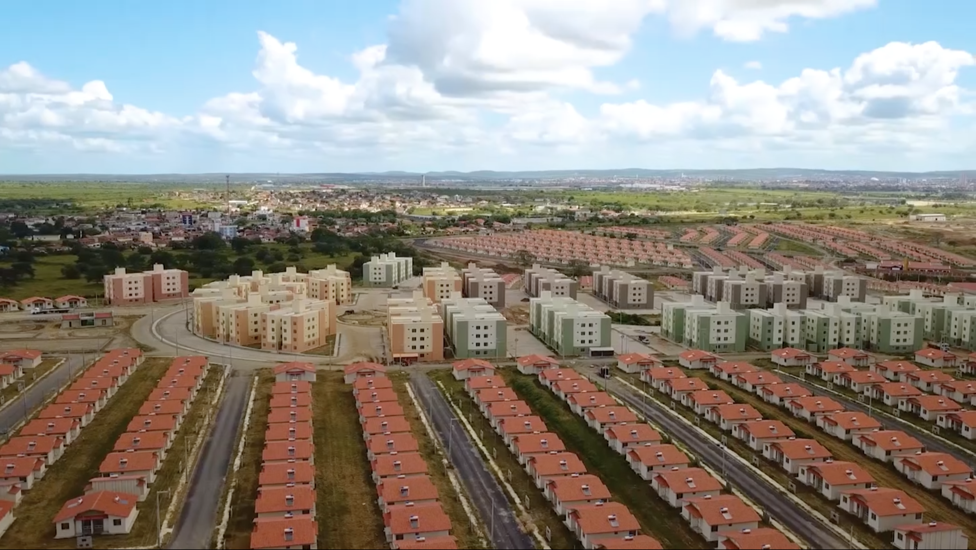 Prefeitura realiza, com sucesso, sorteio dos imóveis entre os futuros mutuários do Conjunto Aluízio Campos