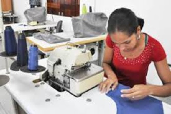 Amde abre inscrições para curso gratuito de Corte e Costura na Vila do Artesão