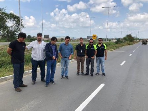 Prefeito Romero Rodrigues faz inspeção da sinalização horizontal do Conjunto Aluízio Campos