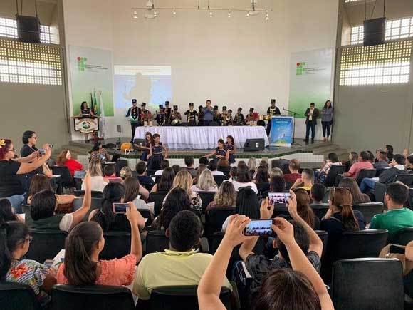 Campina Grande sedia Seminário Estadual  de Combate ao Trabalho Infantil