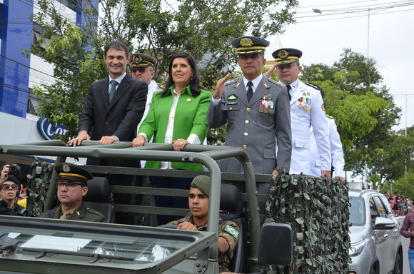 Romero Rodrigues prestigia desfile cívico-militar  em homenagem à Independência do Brasil