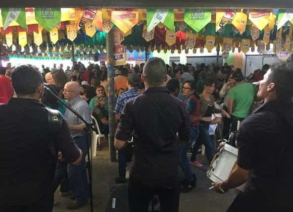 Hoje tem Jeito Nordestino animando o forró na Vila