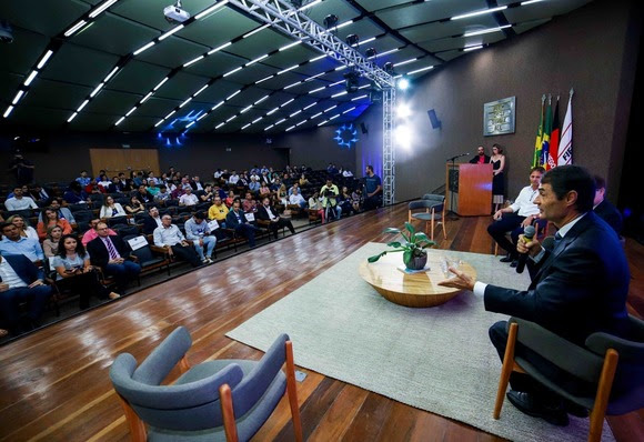 Romero participa de workshop sobre PPP e destaca êxito  de parceria na realização do Maior São João do Mundo