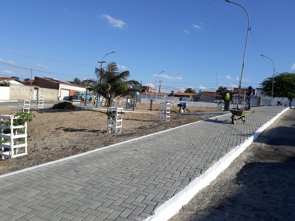 Romero inaugura mais um espaço para lazer em Campina