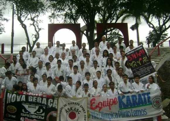 Equipe de Karatê da Vila Olímpica Plínio Lemos encerra 2019 comemorando muitas conquistas