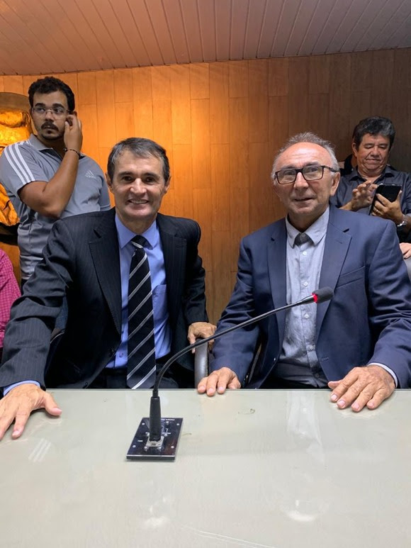 Teles também se afasta da Secretaria de Esporte