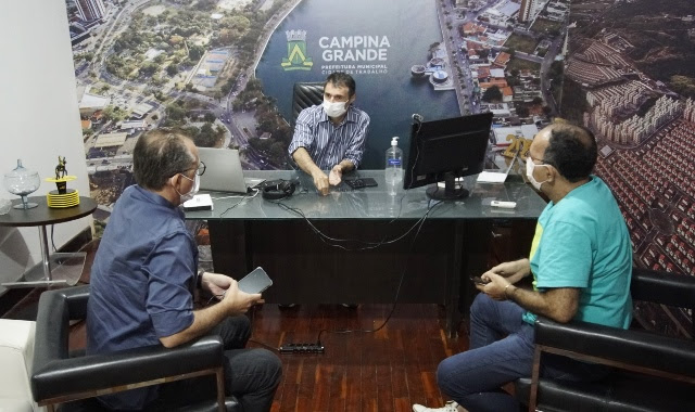 Romero garante entrega de cestas básicas para os 36 mil alunos da rede municipal de Ensino de Campina Grande