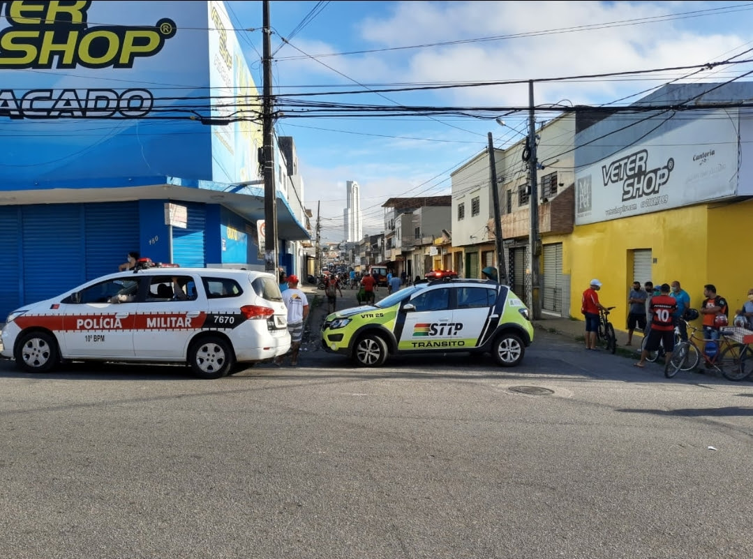 Prefeitura de Campina Grande atuou na Feira de Trocas e no Açude Velho, neste sábado