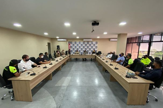Força Tarefa do Município vai intensificar fiscalização na Feira Central para prevenção à Covid-19