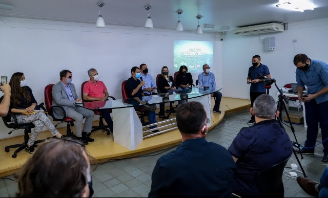 Romero anuncia alterações importantes no trânsito em ruas centrais por conta do novo prédio-sede do Município