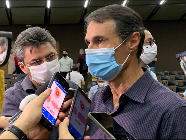 DECISÃO DO CAMPEONATO EM CAMPINA GRANDE  Decreto de Romero Rodrigues estabelece expediente na Prefeitura até às 15h30 desta quarta-feira