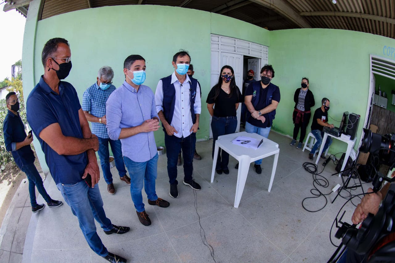 Romero apresenta projeto e autoriza início imediato   da reforma no Centro de Zoonoses de Campina Grande