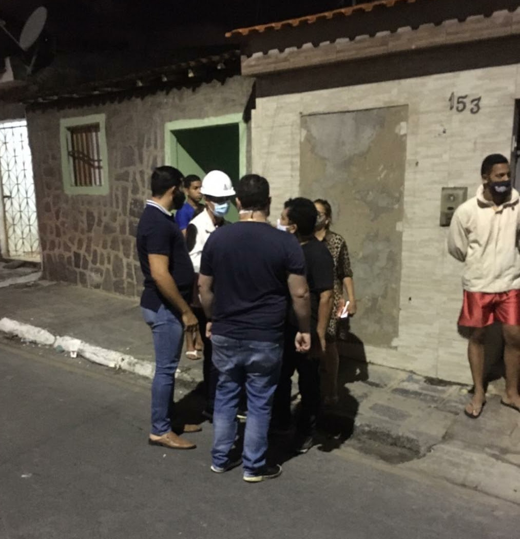 Romero faz visita de solidariedade à familia que perdeu a casa  em incêndio e determina apoio de secretarias às vitimas