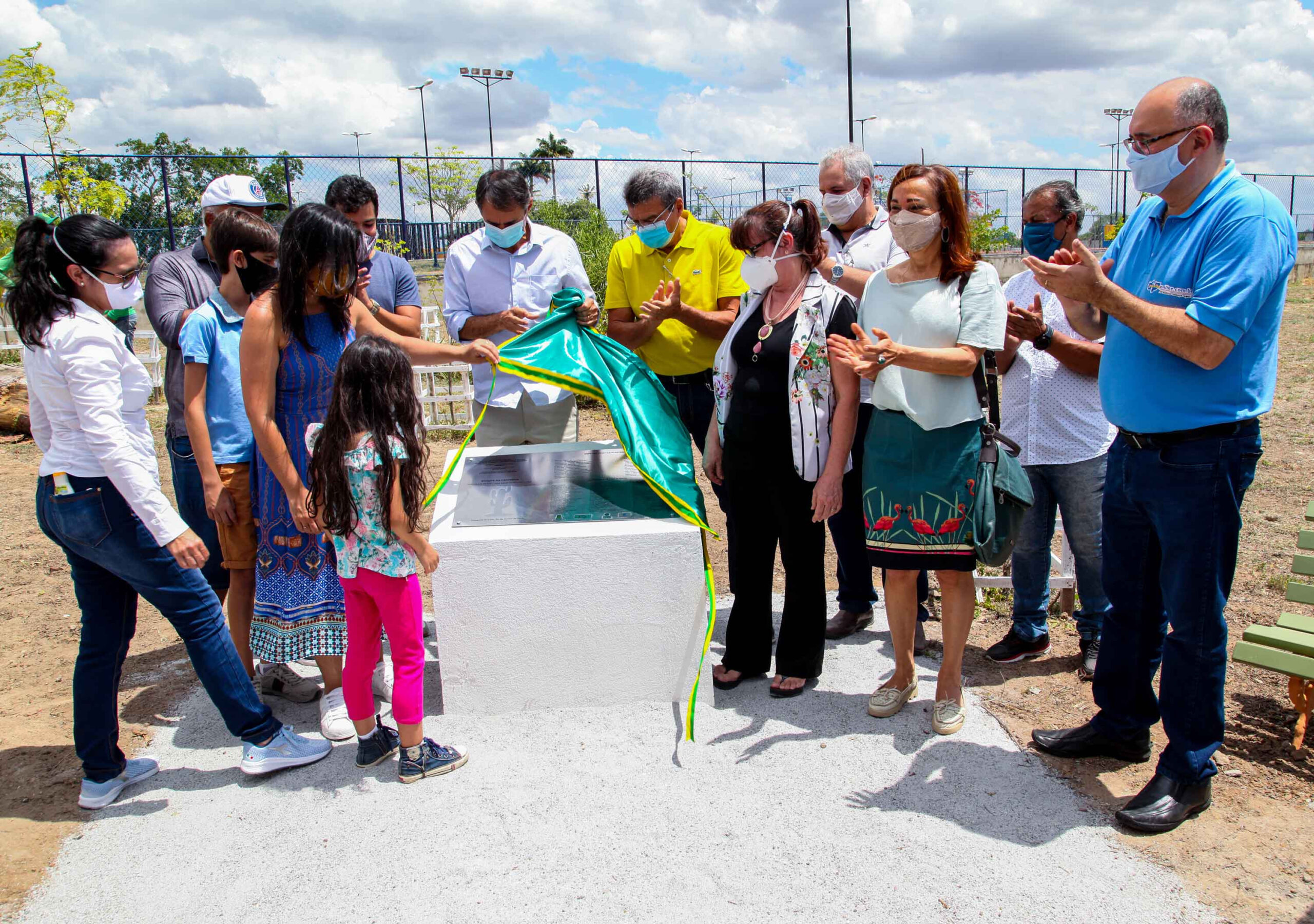 MEIO AMBIENTE: Romero Rodrigues inaugura Bosque da Caatinga em homenagem ao jornalista William Monteiro de Lima
