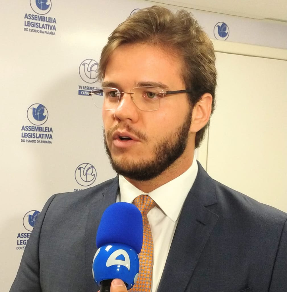 Bruno tem agendadas audiências em quatro ministérios, duas secretarias e no FNDE, até a manhã desta quinta