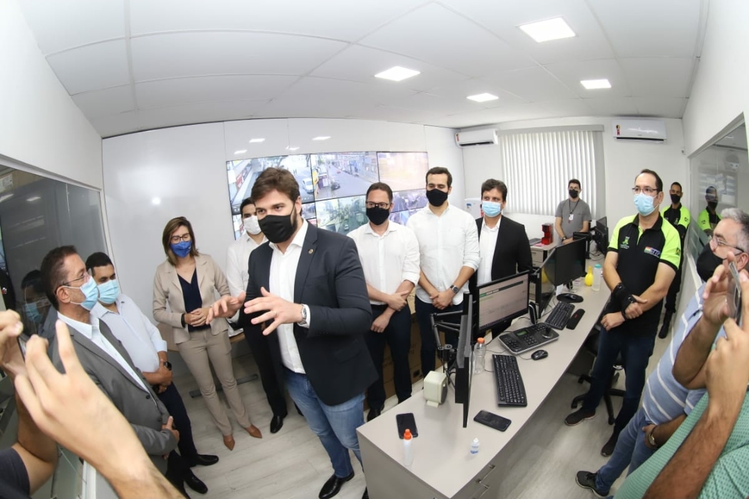 Bruno apresenta ao presidente da ABDI e ao superintendente da Sudene, as plataformas tecnológicas de monitoramento da STTP