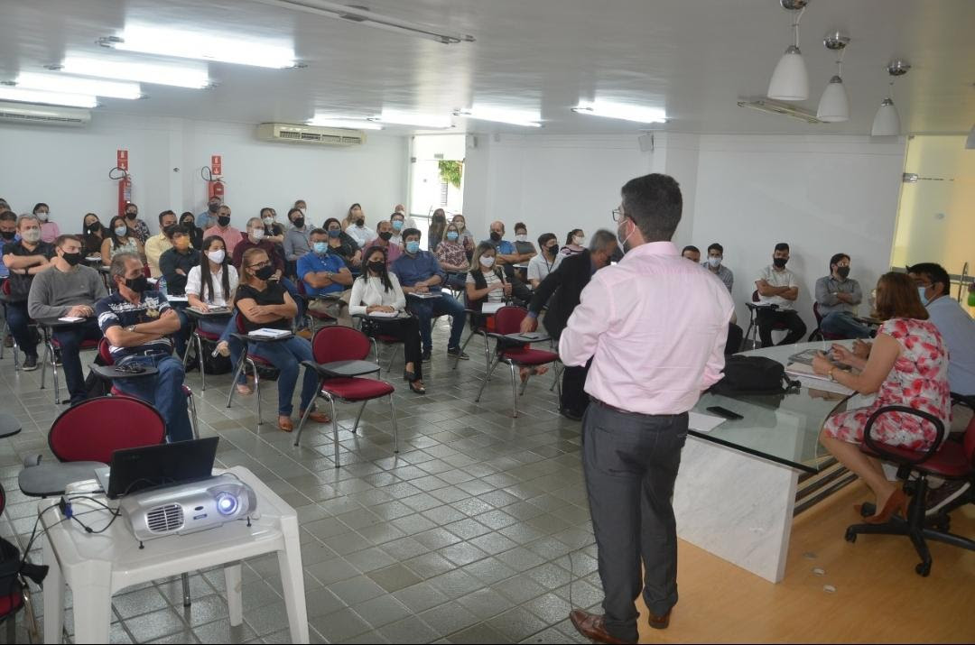 Secretaria de Finanças promove treinamento  sobre novo fluxo de empenho e pagamento na Prefeitura de Campina Grande