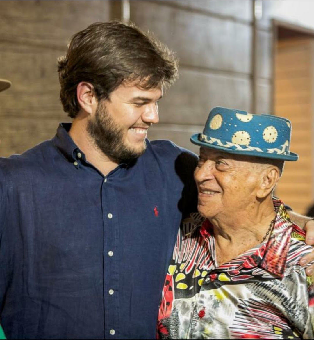 Bruno lamenta a morte de Genival Lacerda e decreta luto oficial de três dias em Campina Grande