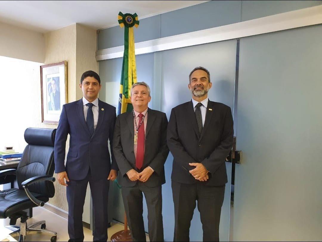 Ministro da Controladoria Geral da União recebe o Controlador do Município de Campina Grande